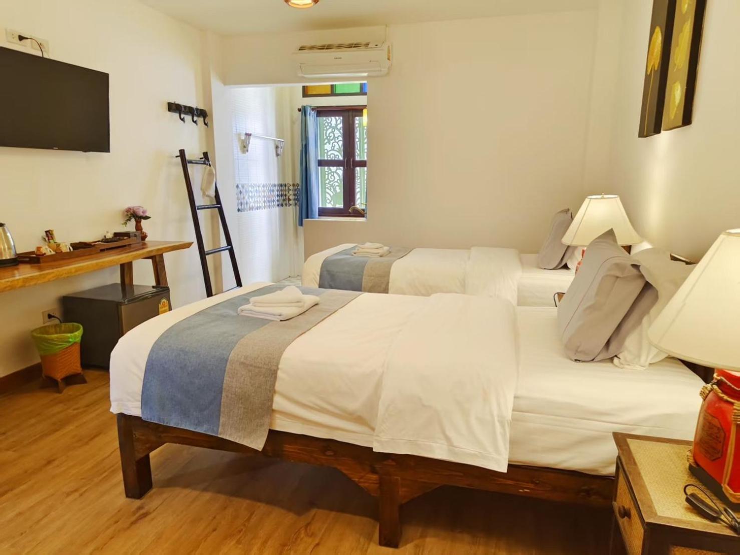 Hetai Boutique House Hotel Chiang Mai Exterior photo