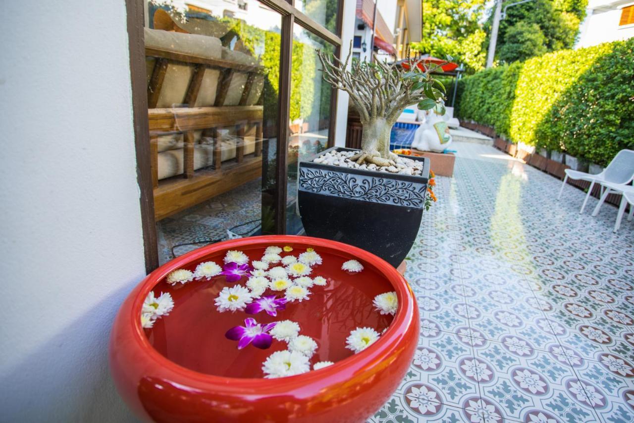 Hetai Boutique House Hotel Chiang Mai Exterior photo